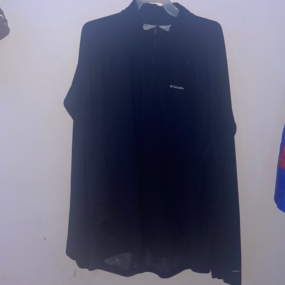 Xl black shirt never been worn